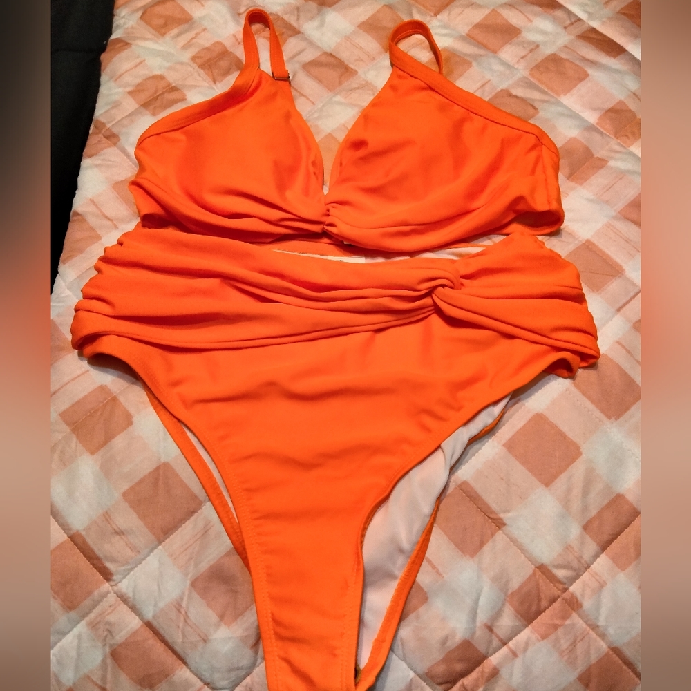 2 Piece Bikini. swim suit Chuns